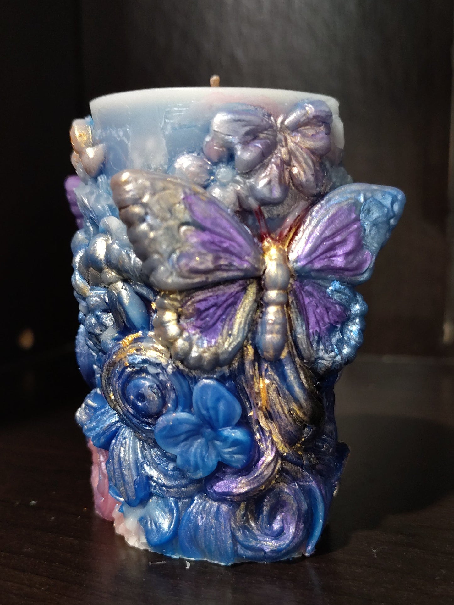Hand-Detailed Butterfly Candle |Unscented Sculptural Soy Wax Blend